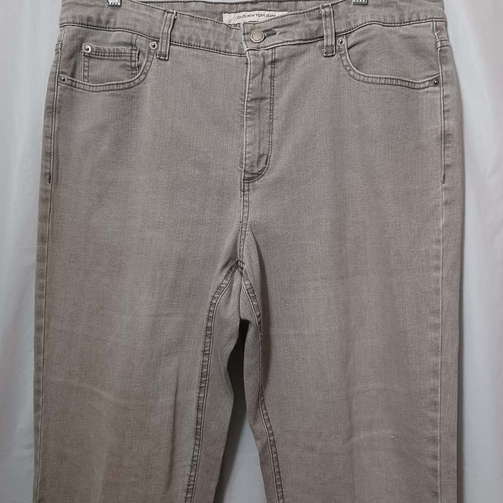 JONES NEW YORK ( LEXINGTON STRAIGHT) SLIMMING JEANS